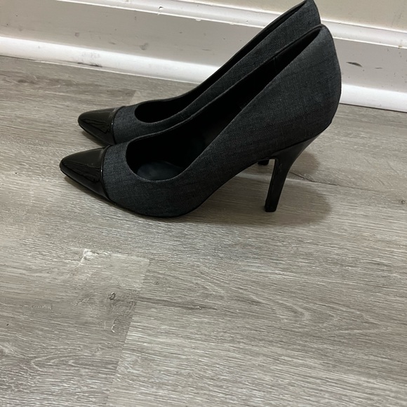 Dark Denim w/ patent front - Picture 3 of 3